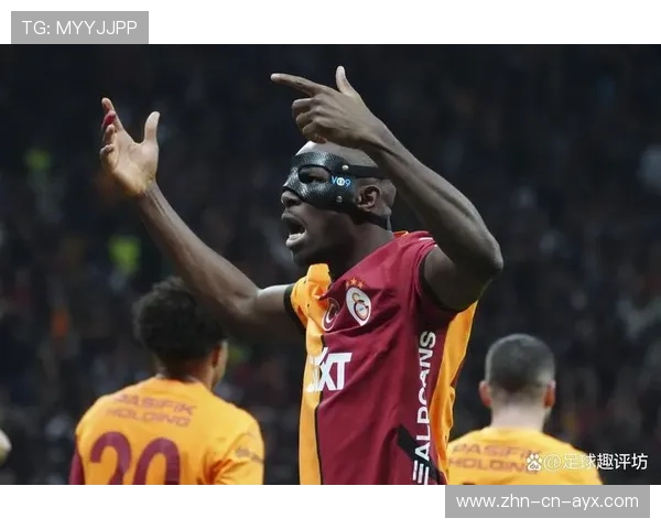 奥斯梅恩连续拉扯后爆射破门